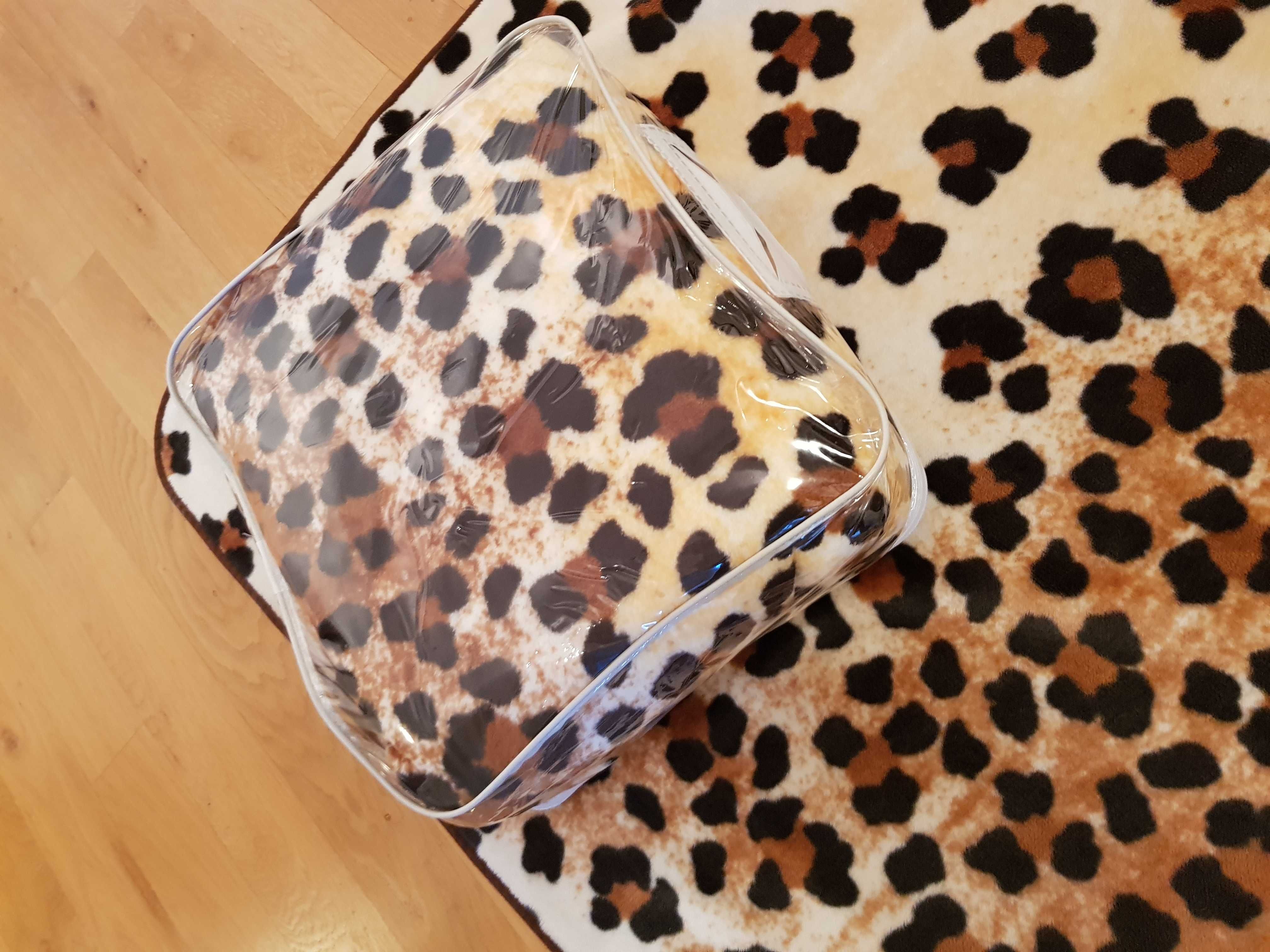 Patura cocolino cu blanita 200x230cm Leopard print