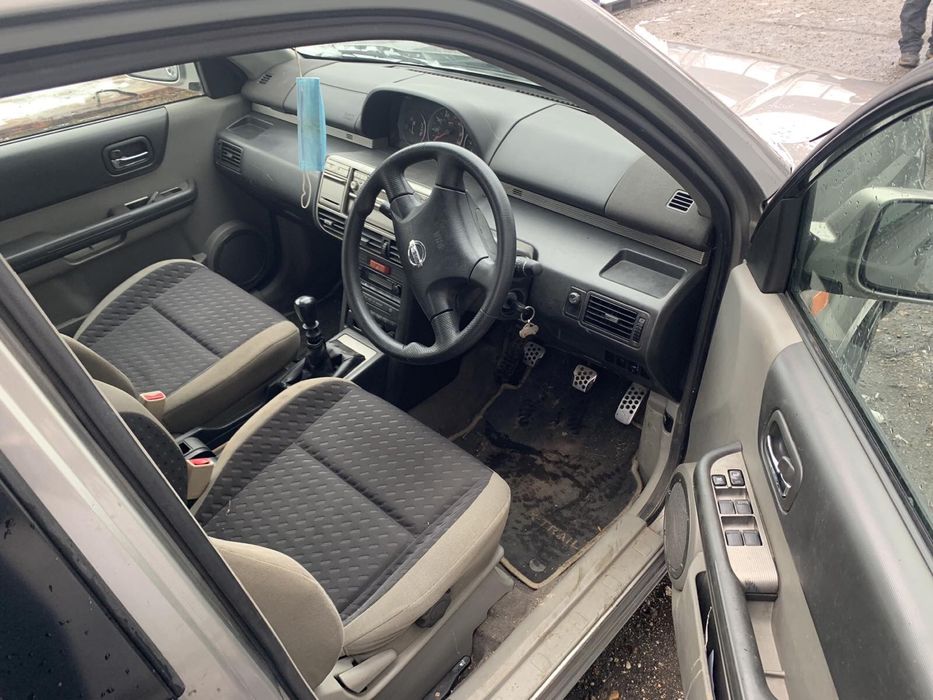 Nissan X-trail 2.2DCI 114/136кс. 2005г. - На части