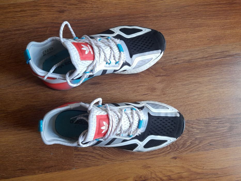 Adidas ZX 2K  Boost маратонки 39 номер.
