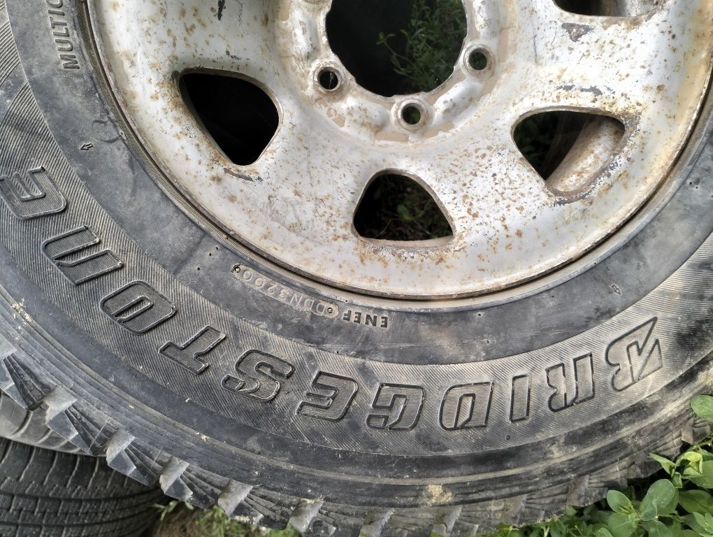 Продам шину с диском!