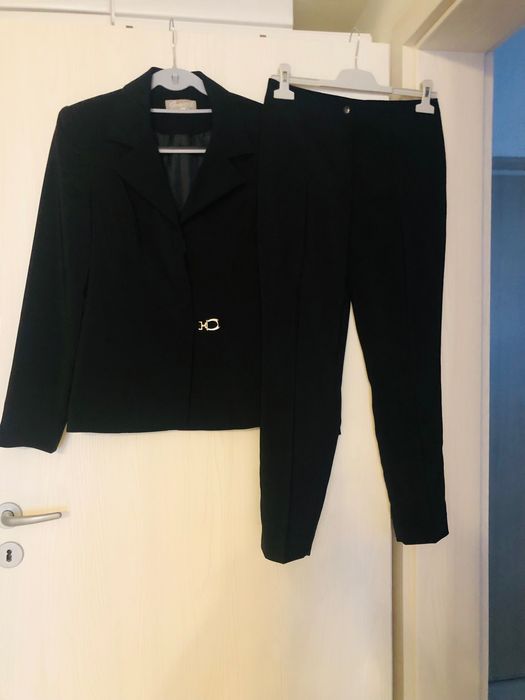 Costum elegant  dama sacou și pantaloni