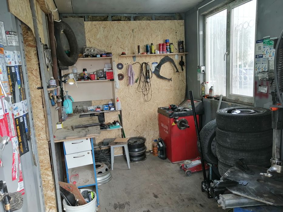 Продам контейнера 2 штук