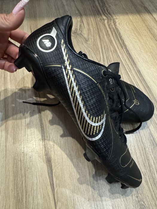 Оригинални бутонки Nike Mercurial Vapor FG/MG ! 40 н