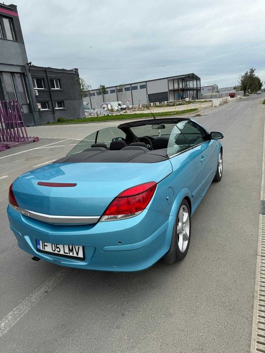 Vând Opel Astra Twin-Top