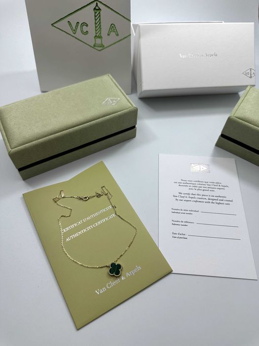 Colier Van Cleef & Arpels Gold 18K Malachite