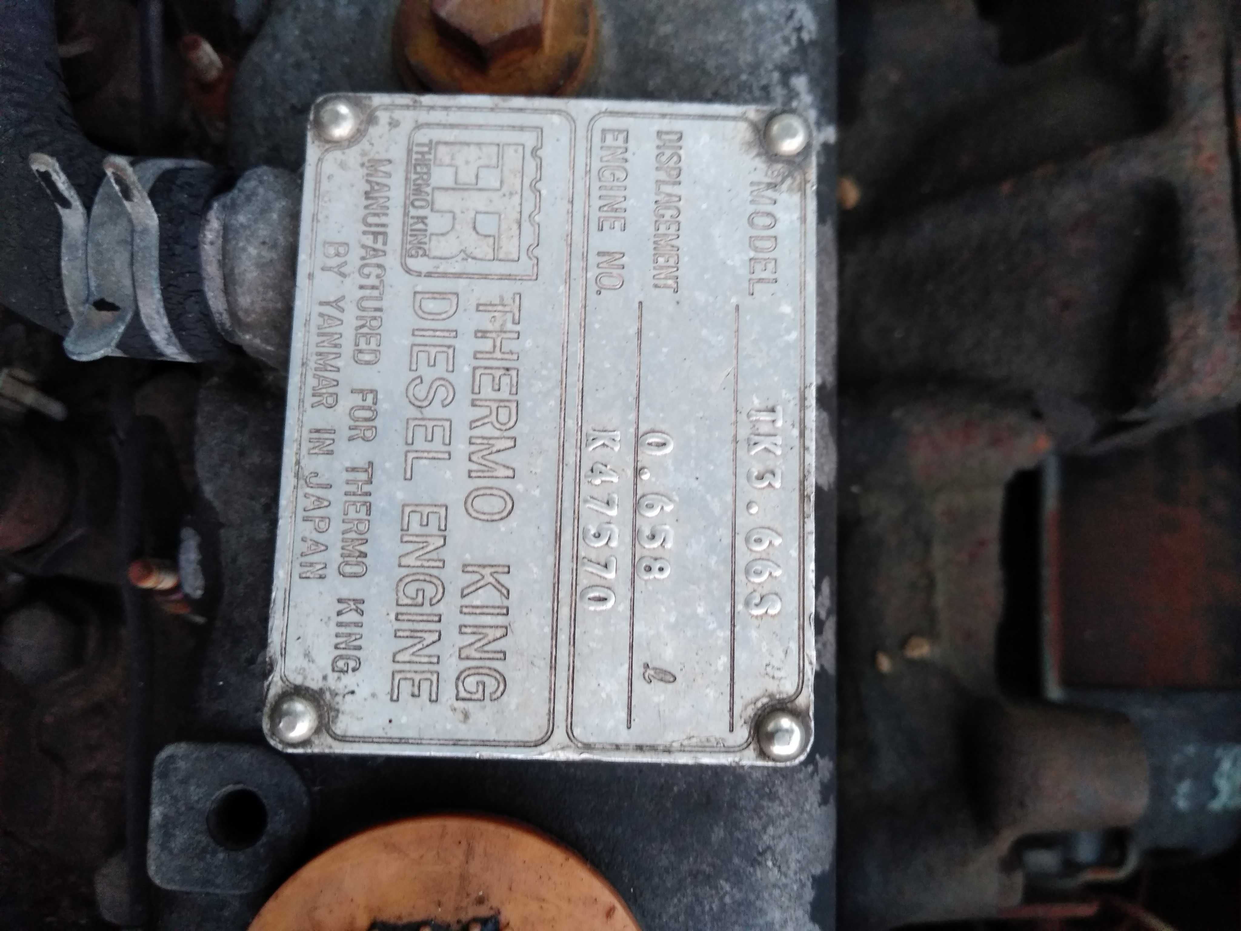 Motor Yanmar 3 pistoane