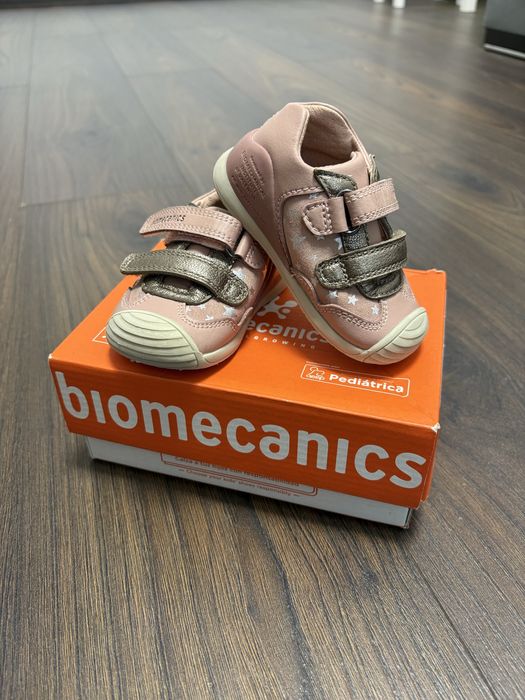 Sneakers Biomecanics mărimea 19