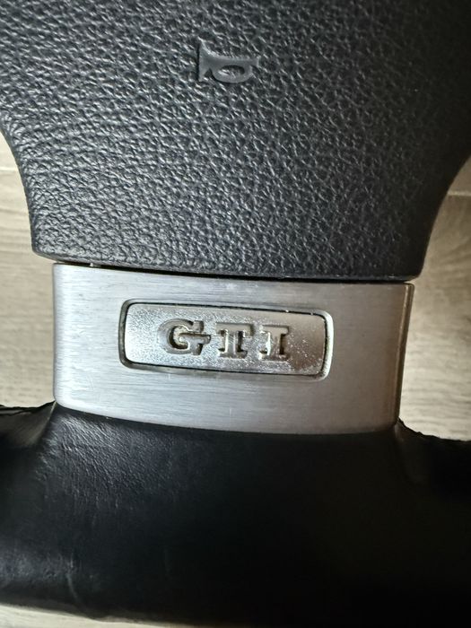 Волан VW Golf 5 GTI Голф 5 ГТИ