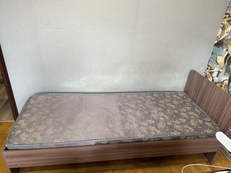 Продается кровать
