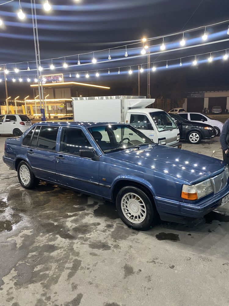 Volvo 940 Srochno sotiladi