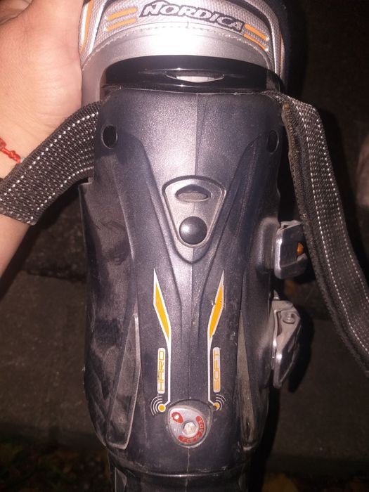 Set schiuri,clapari,bete, manusi