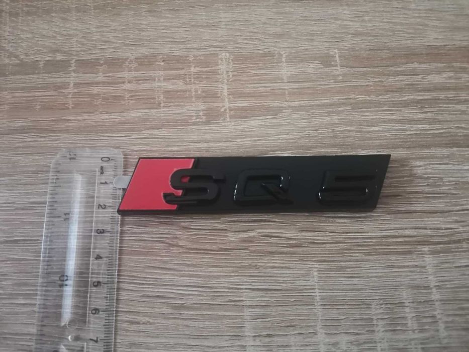 Предна решетка черна емблема Audi SQ5