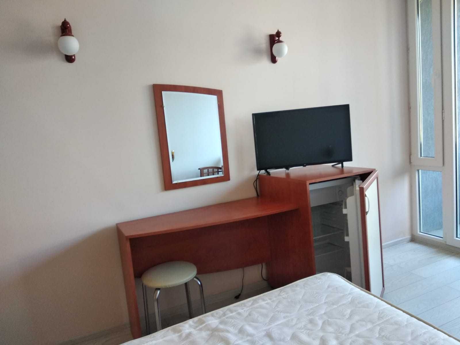 Aplice/corpuri de iluminat pentru hotel - sunt ca NOI!