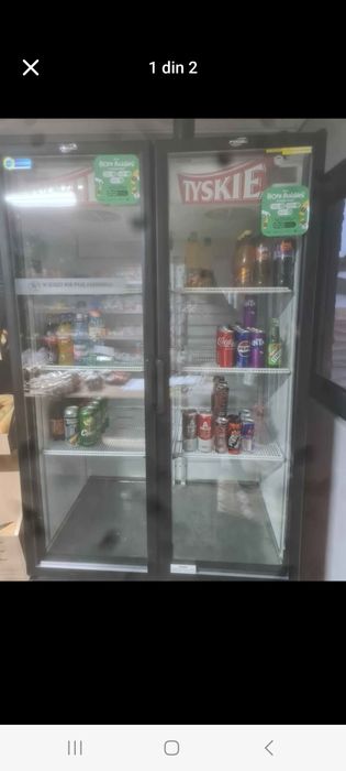 Vând rafturi, vitrine, raft pâine, raft legume fructe