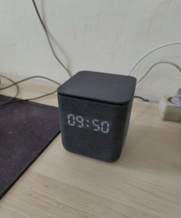 Отдам колонку Алису бесплатно