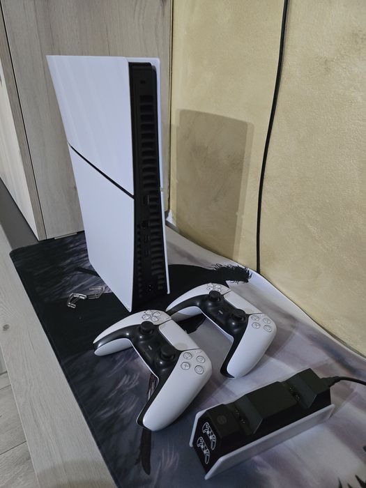 Ps5 slim 2 controllere