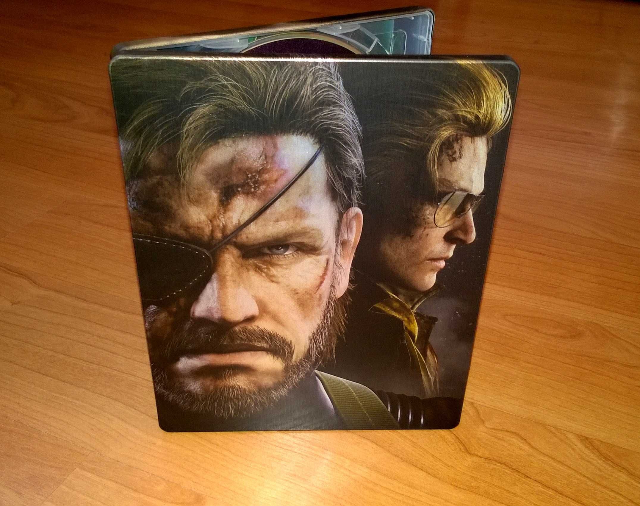 Steelbook-uri Metal Gear Solid V + AC Syndicate