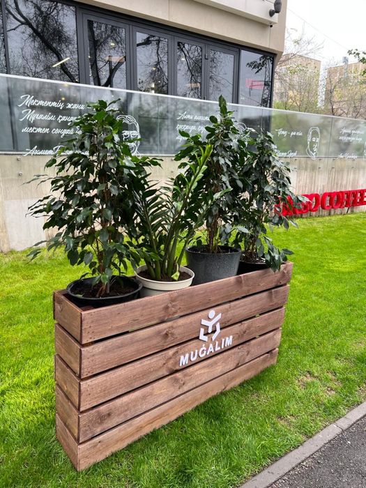 Вазон для цветов напольный декоративный уличный и для дома