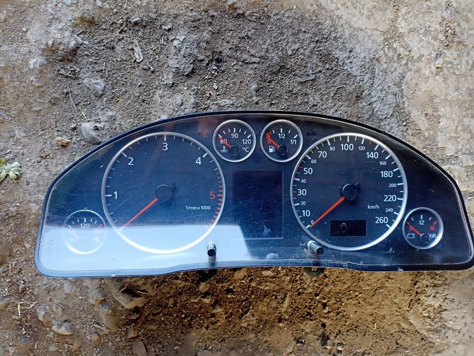 Километраж за Audi A6 2.5 180кс