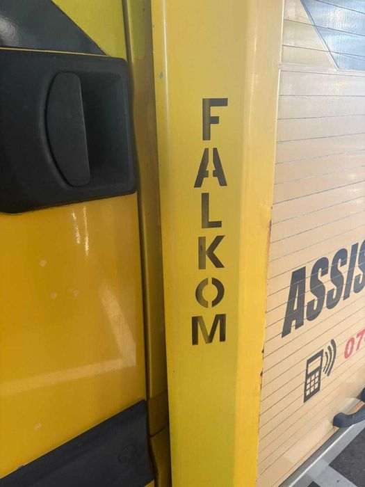 De vanzare Iveco Dayle recuperator auto cu furculita