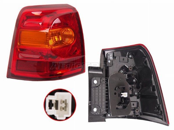 Фонарь задний Toyota Land cruiser