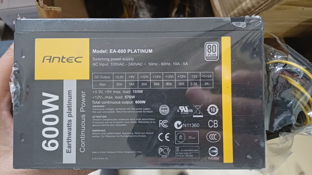 Блок питания Antec EA 600 platinum