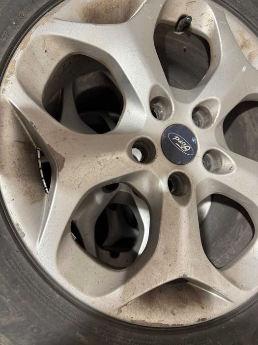 Алуминиеви Джанти 16" 5х108, Ford с Гуми и Болтовете