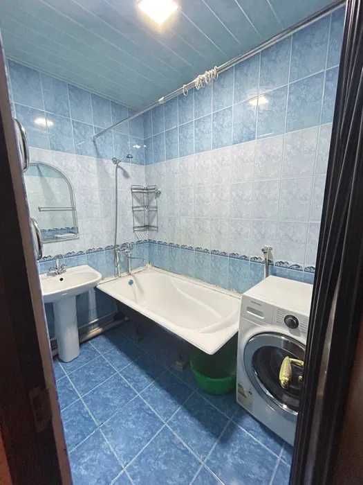 Караташ 2 хона 4-этаж, 60м2 квартира ШОШИЛИНЧ сотилади!Метро Дружба!!!