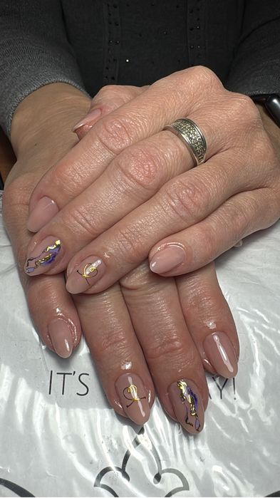 Manichiură și pedichiura