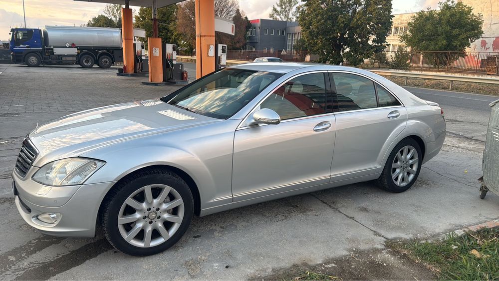 Mercedes Benz s320