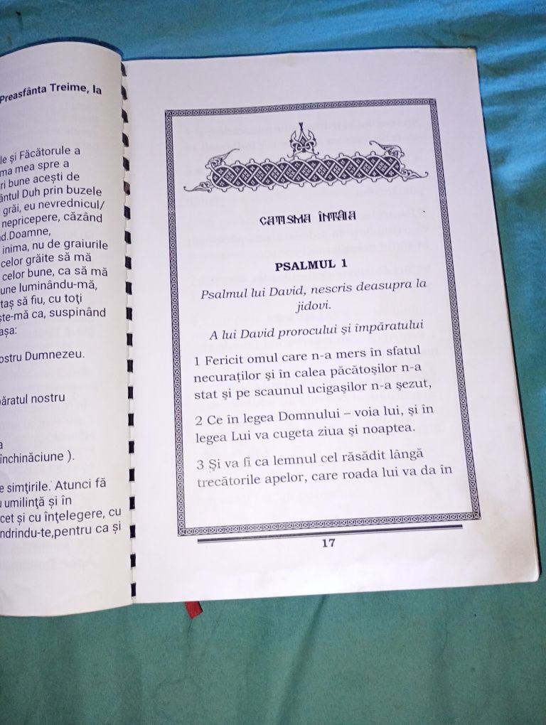 Cărți bisericești vechi