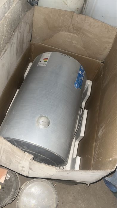 Аристон 80л новый