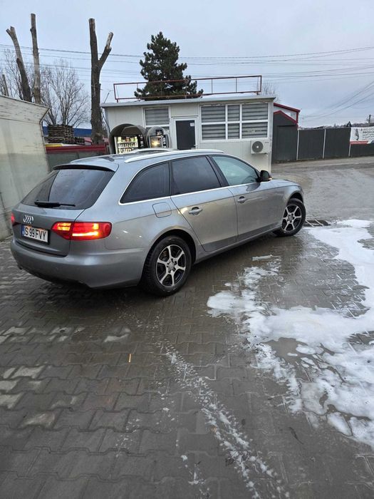 Vând Audi A4 b8 2.0