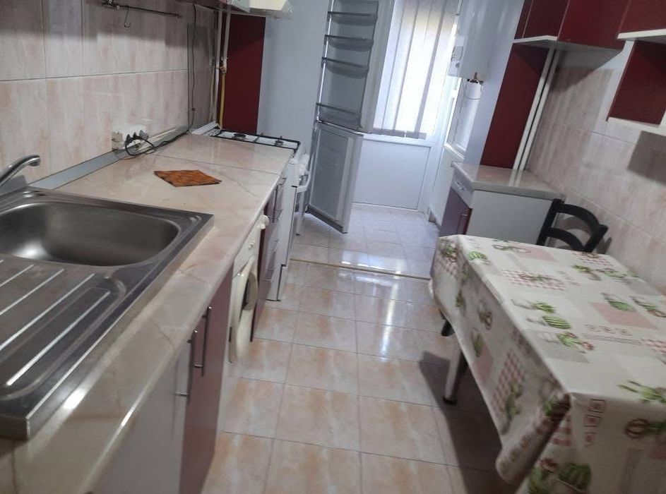 Apartament de închiriat