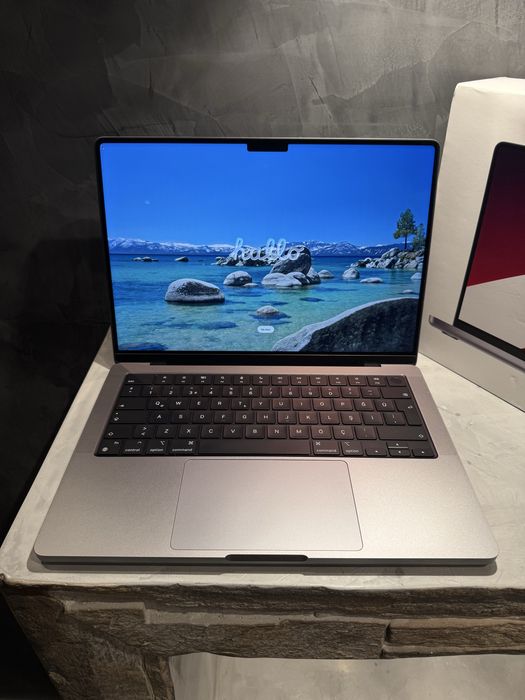 КАТО ЧИСТО НОВ Macbook Pro M1 Pro 14" 512 GB, 16 RAM