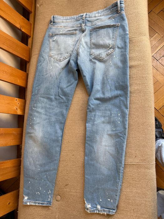 Чисто нов мъжки джинс от Zara