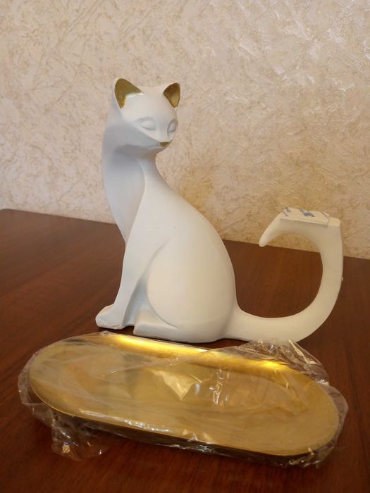 Новая подарочная статуэтка Кошка с подносом для мелких предметов