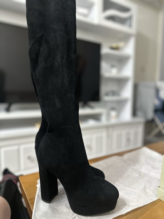 Чисто нови и запазени боти