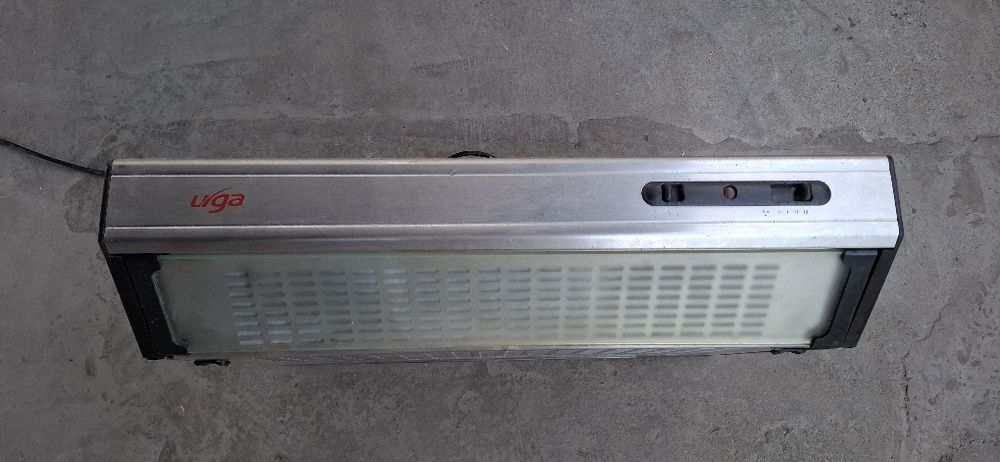 Вытяжка электрическая 0.6м×0.48