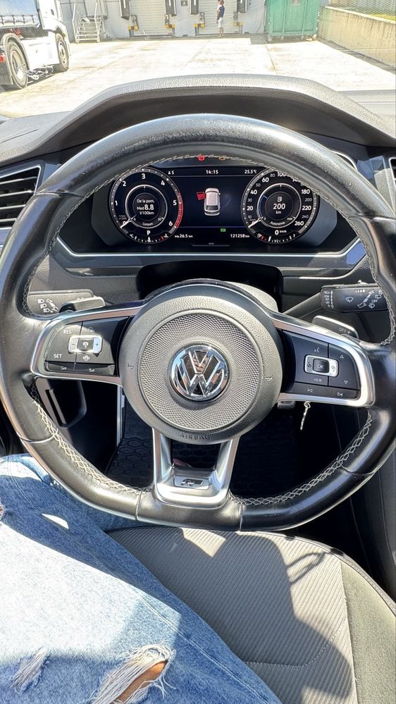 Volkswagen Tiguan R-LINE FULL