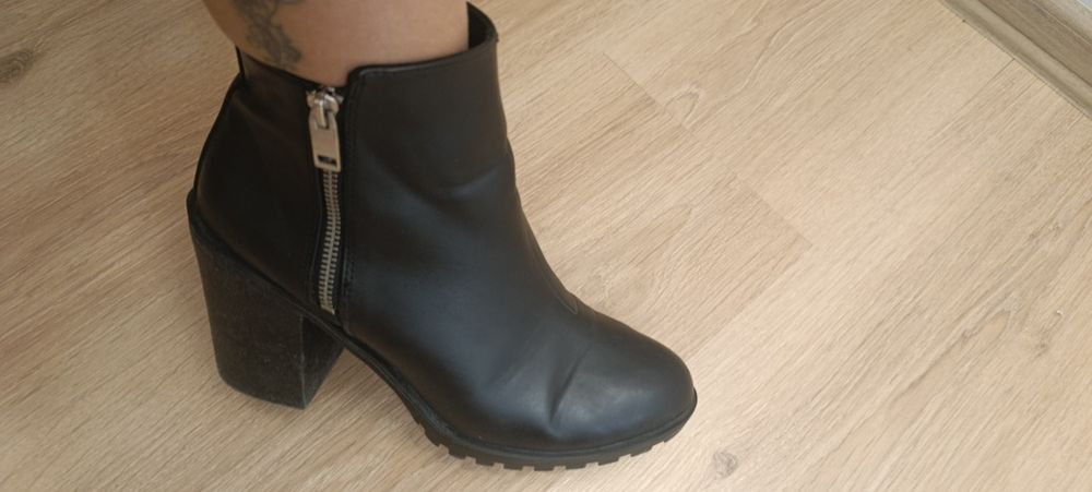 Дамски Боти на ток H&M