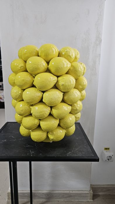 Vaza porțelan decorativa-Kare Design