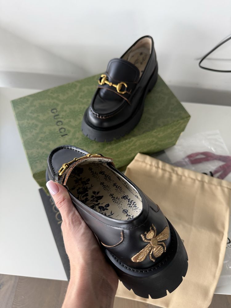 Gucci естествена кожа черни лоуфъри