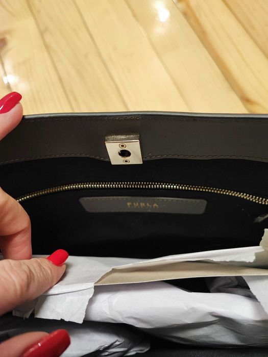 Нова чанта Furla