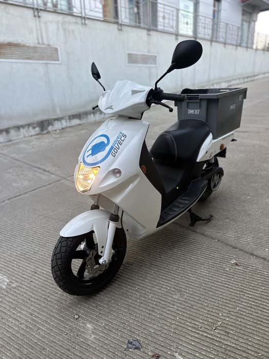Scuter electric Govecs 2019