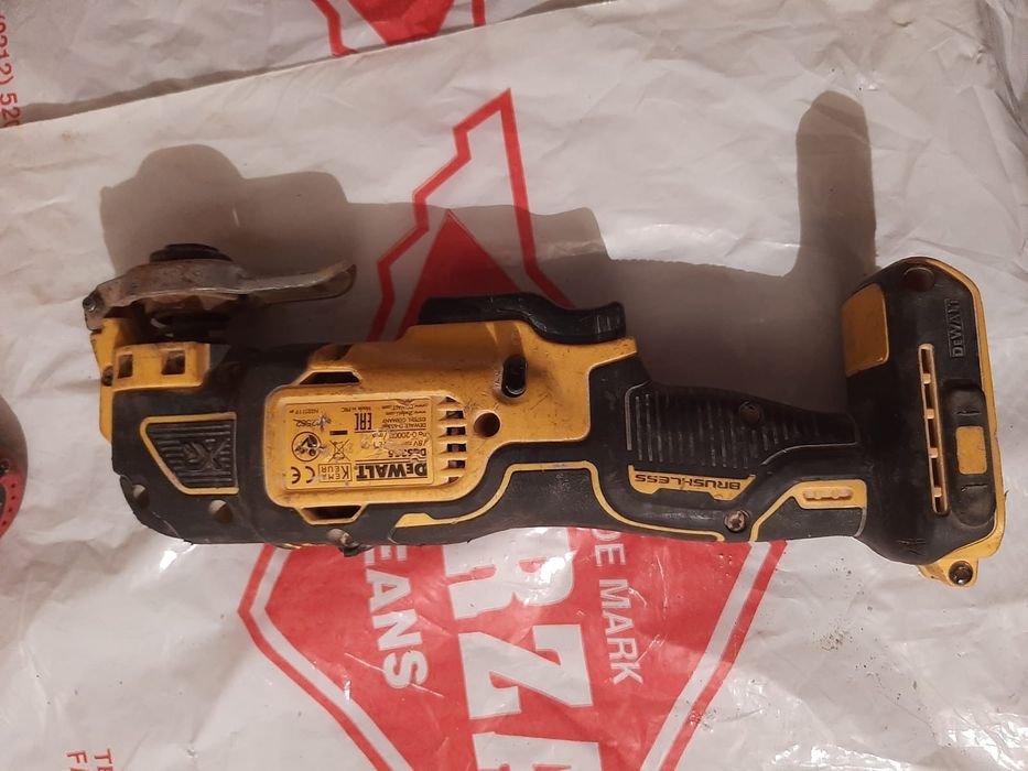 Devalt multifunctiona dcs355