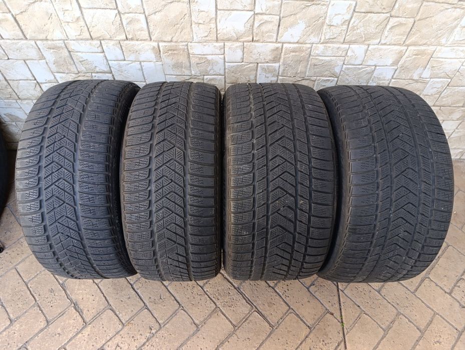 Зимни гуми Pirelli 275/35/21 315/30/21 Sottozero 3