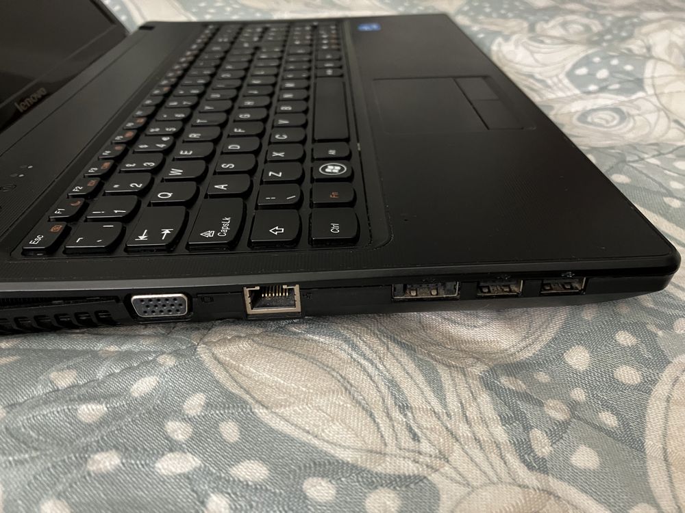 Laptop Lenovo achizitionat in 2013