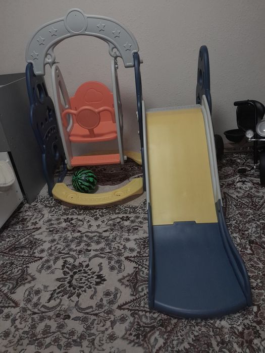 Detskiy gorka sotiladi