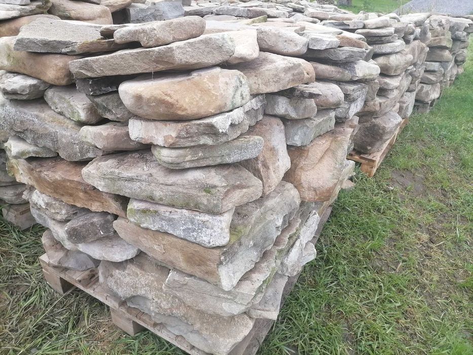 Piatra naturala pentru amenajari gradini, filigorii,ziduri